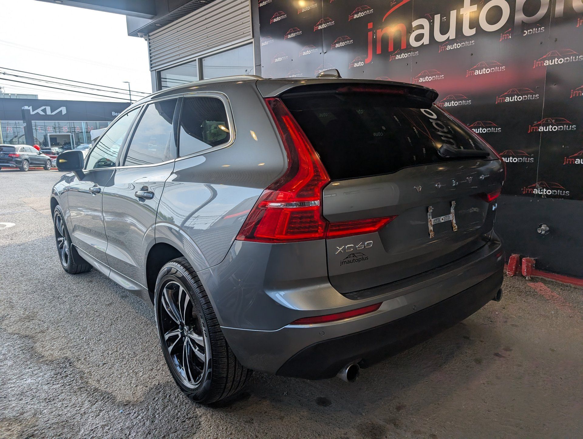 Volvo XC60 2020 - Thumbnail 11