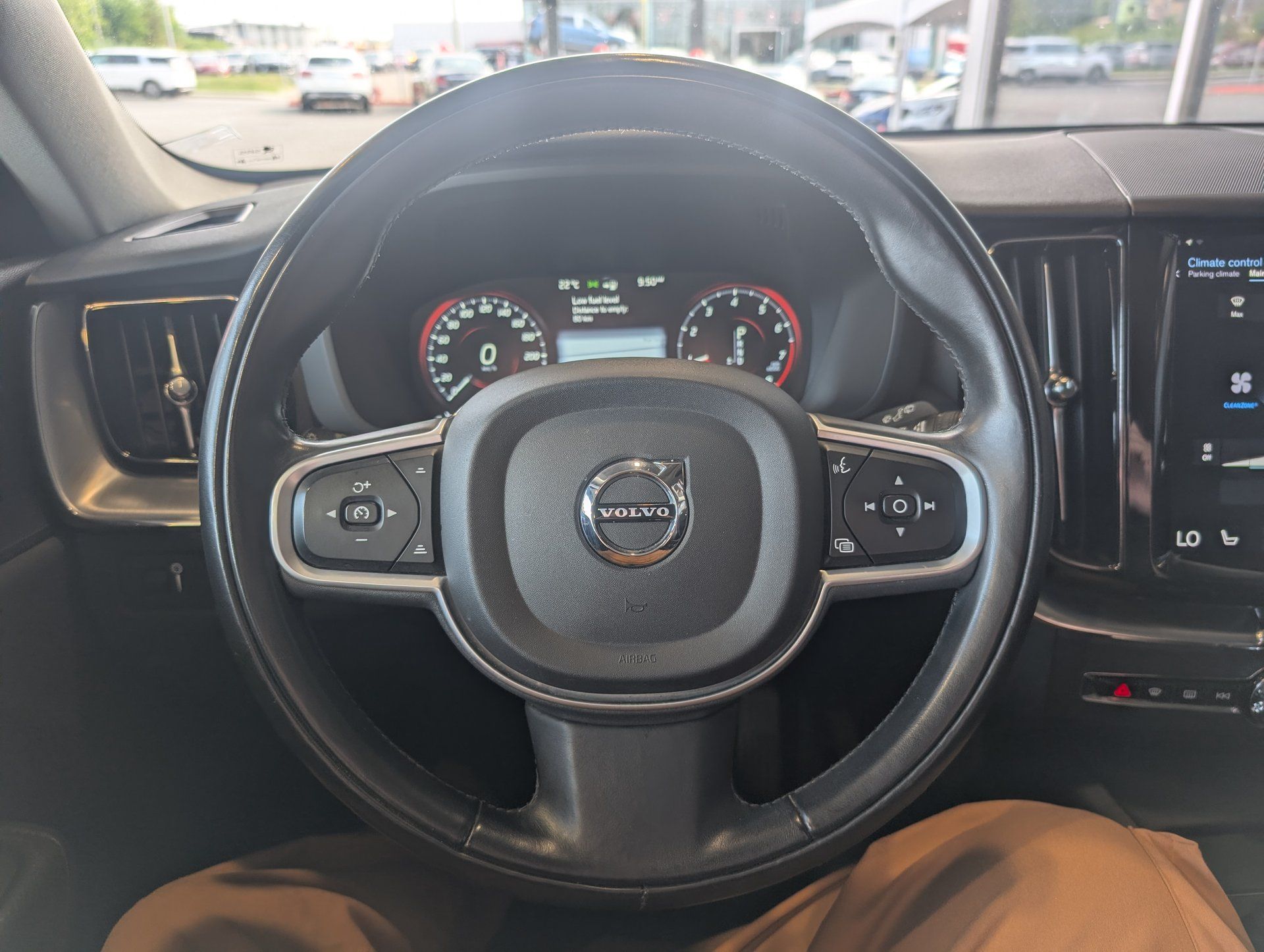 Volvo XC60 2020 - Thumbnail 18