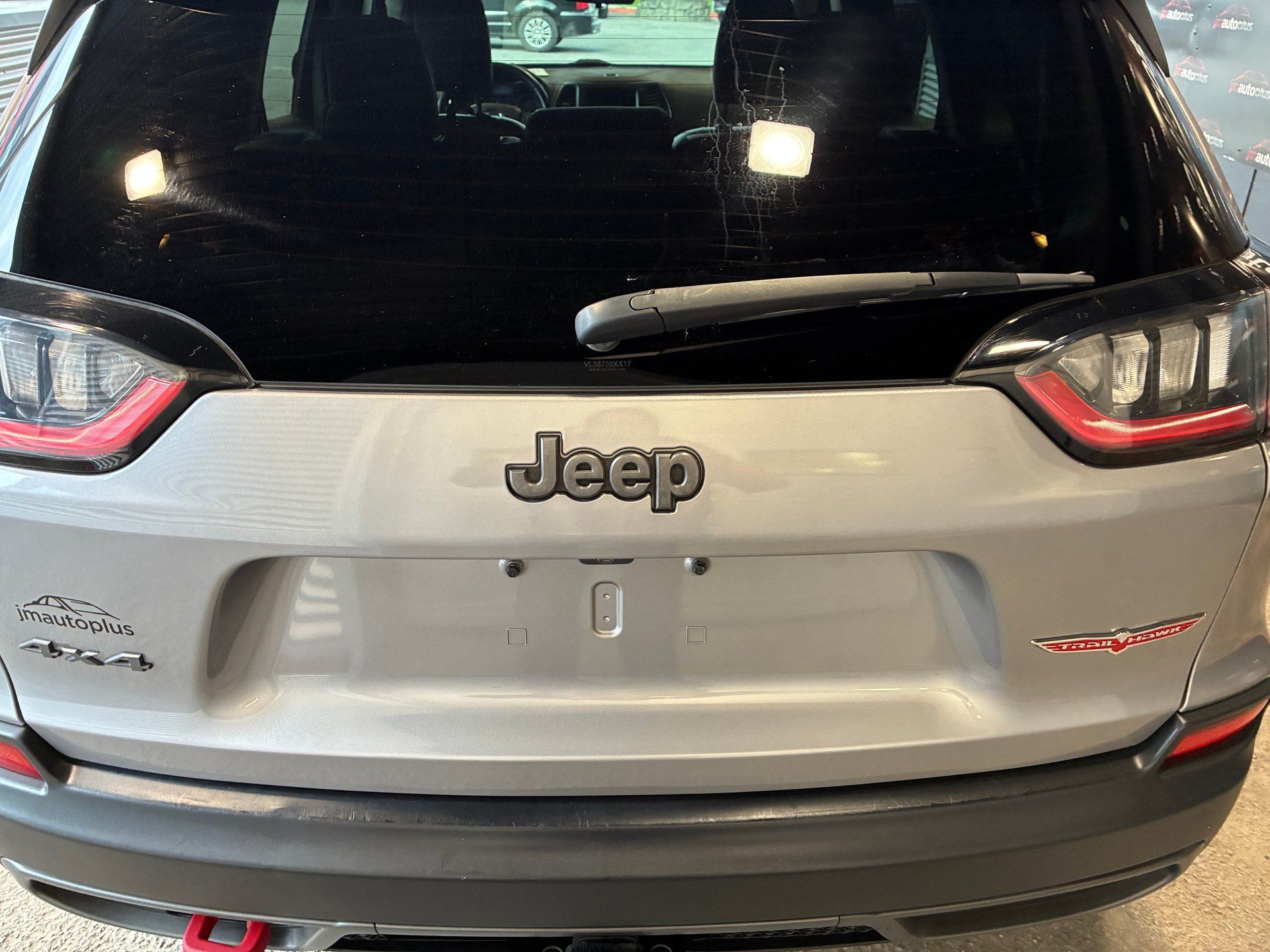 Jeep Cherokee 2019 - Thumbnail 9