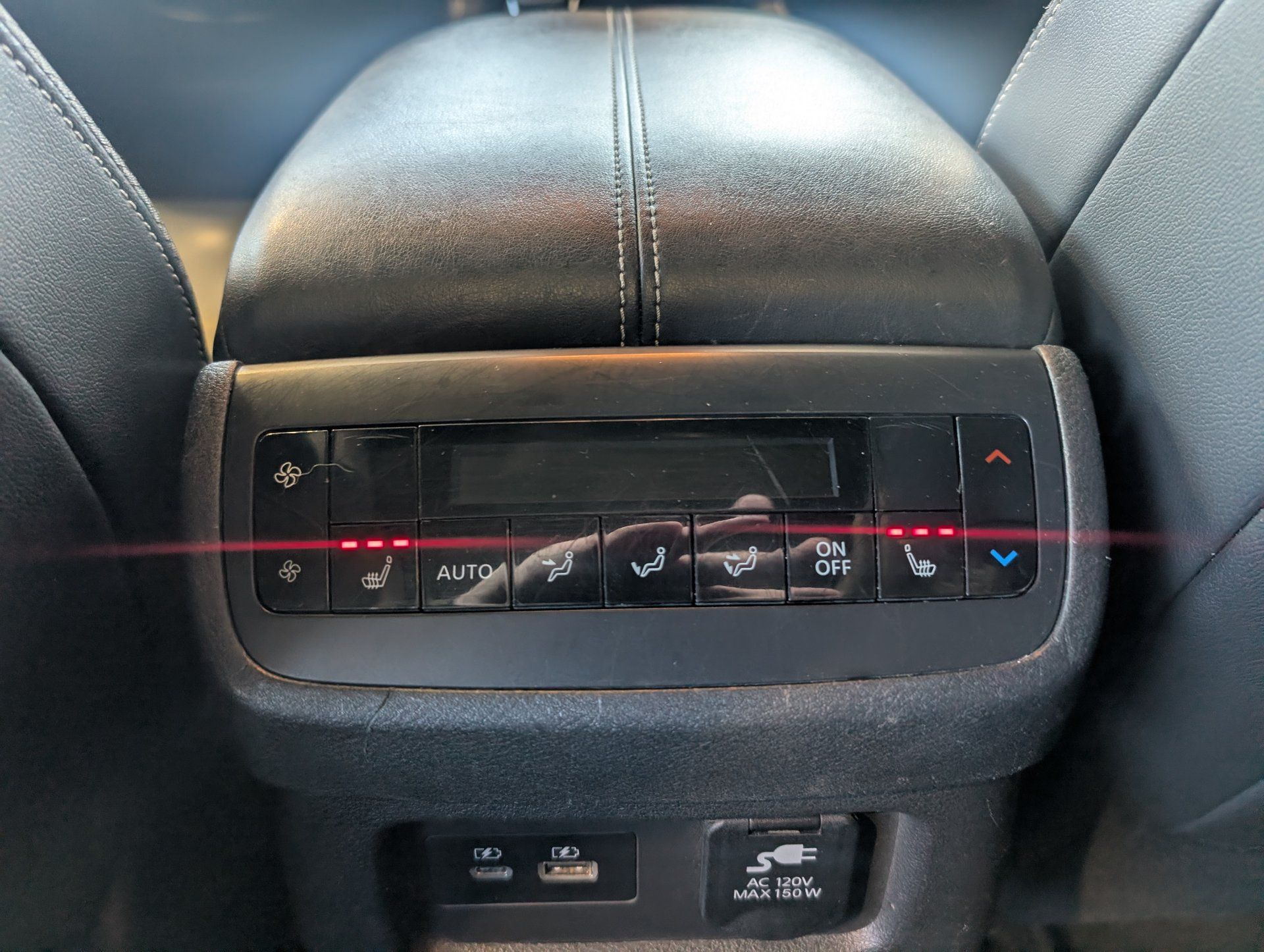 Nissan Pathfinder 2022 - Thumbnail 29