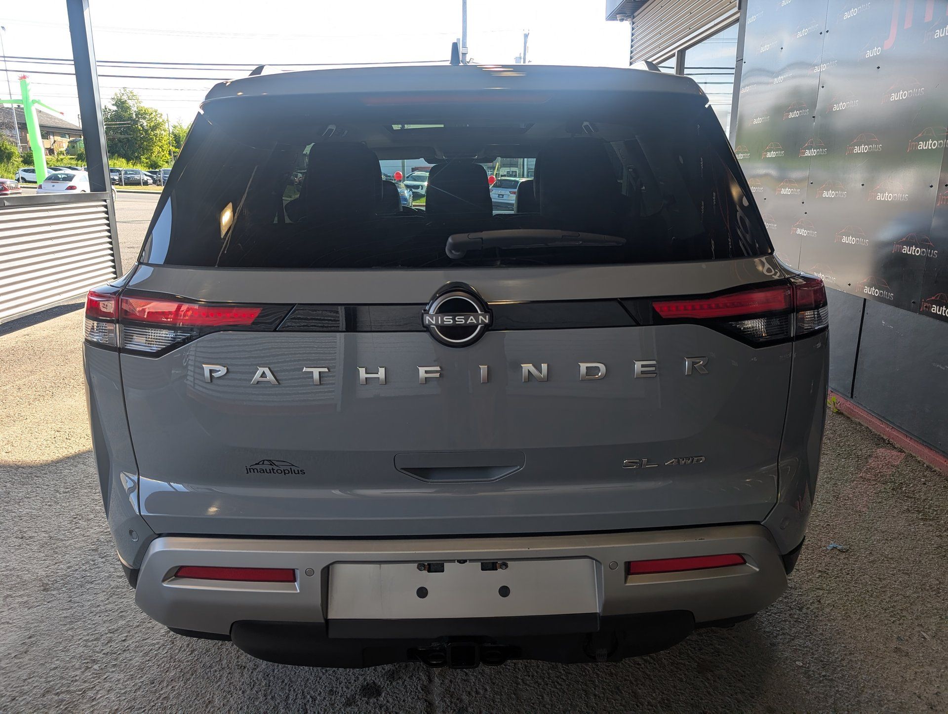 Nissan Pathfinder 2022 - Thumbnail 9