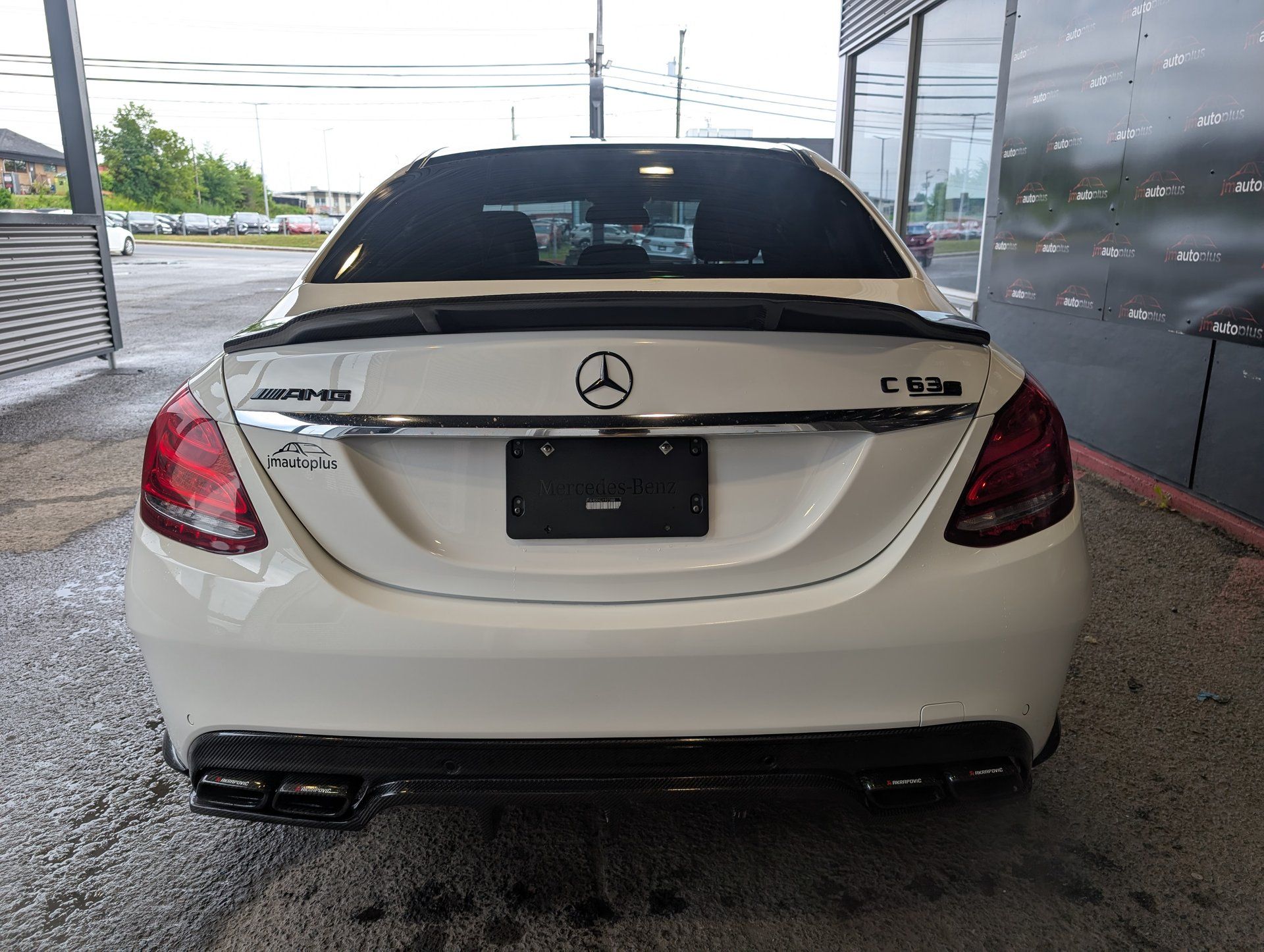 Mercedes-Benz AMG C 63 2017 - Thumbnail 5