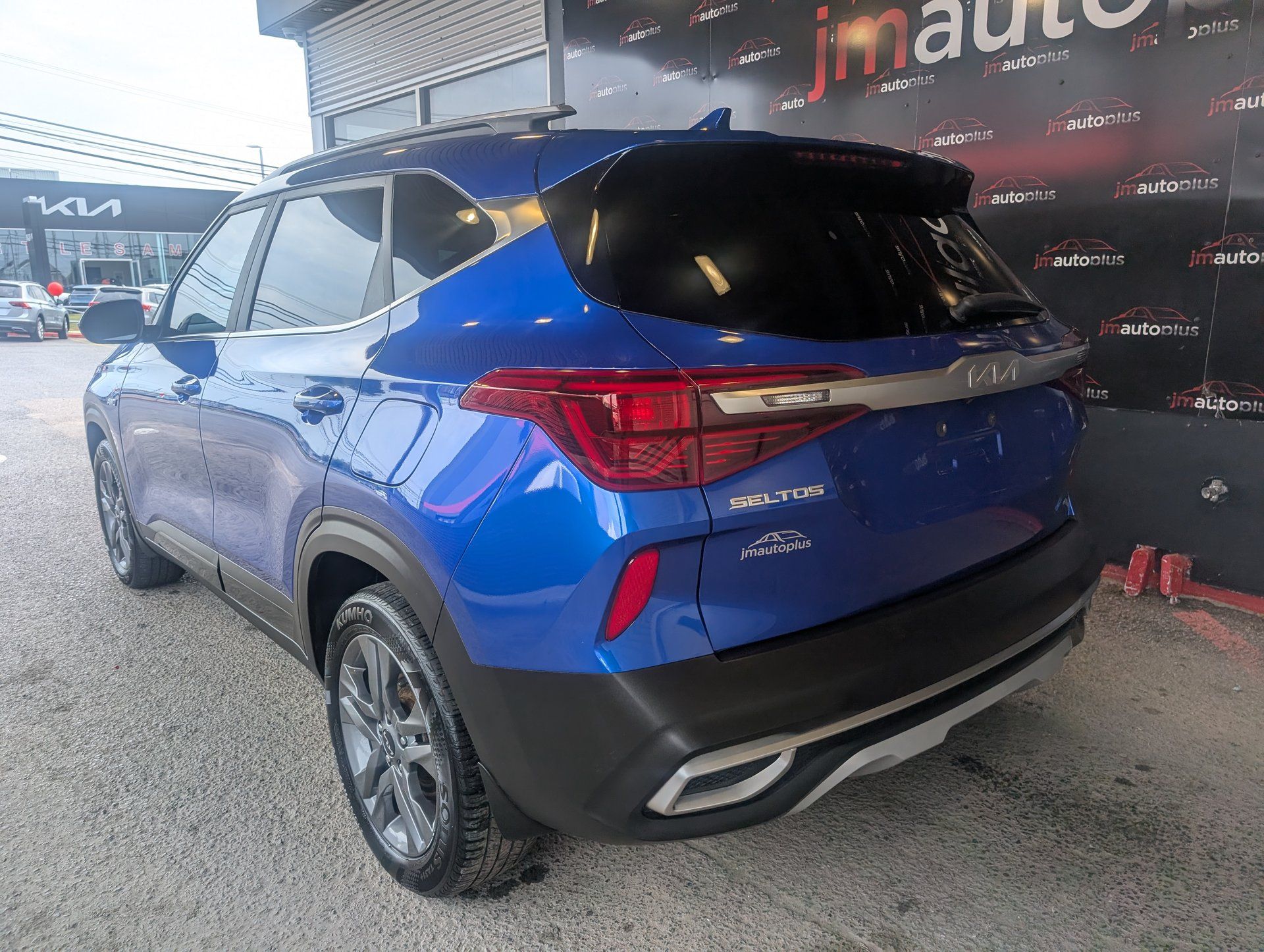 Kia Seltos 2023 - Thumbnail 11