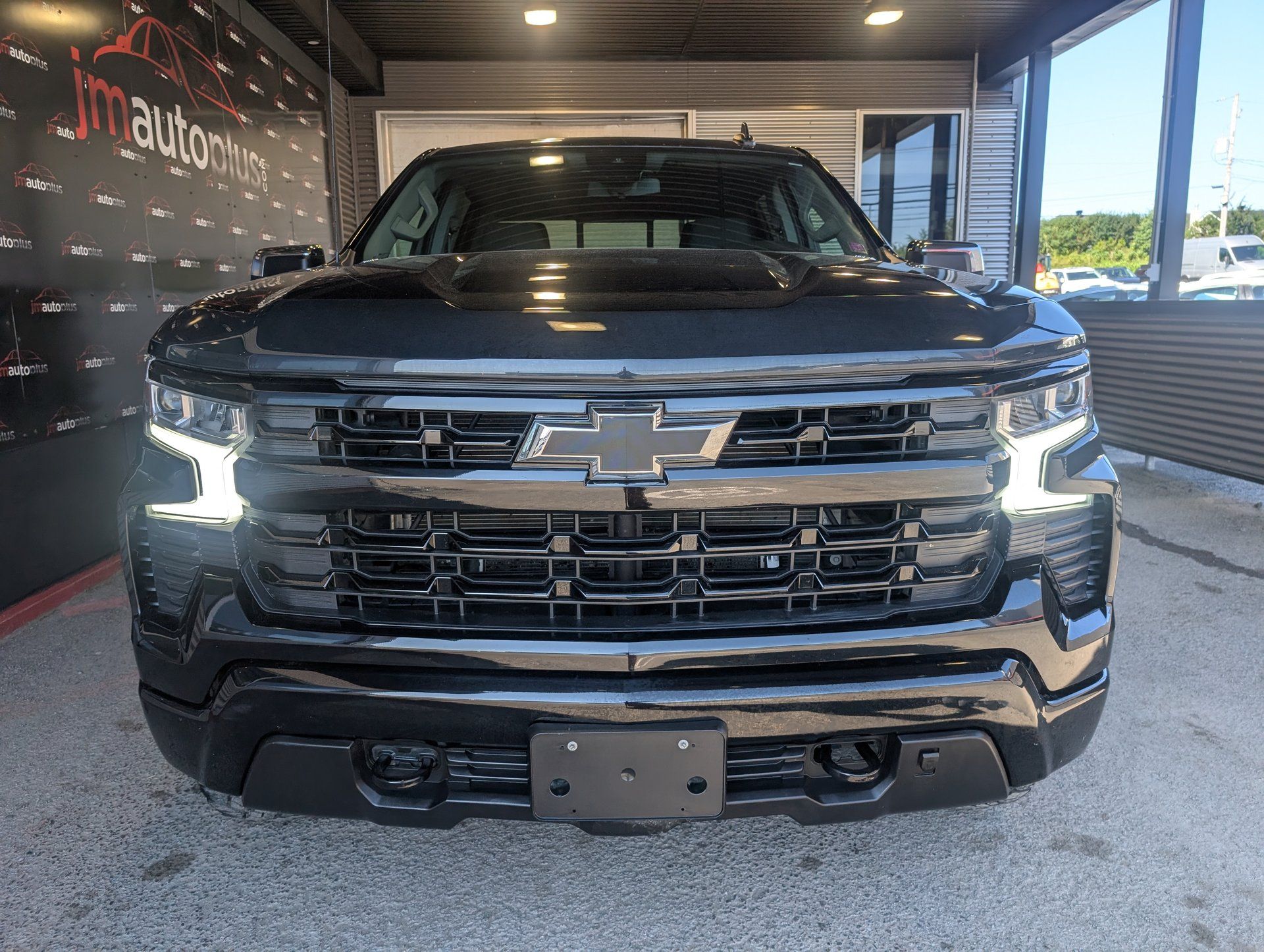 Chevrolet Silverado 1500 2022 - Thumbnail 3