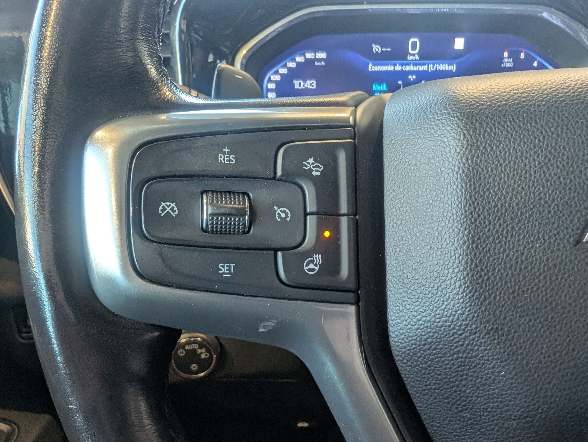 Chevrolet Silverado 1500 2022 - Thumbnail 19