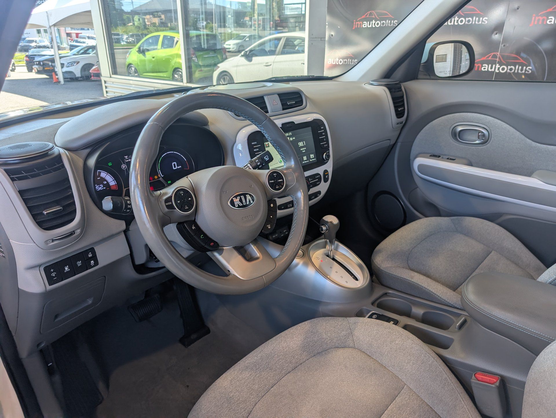 Kia Soul EV 2019 - Thumbnail 14