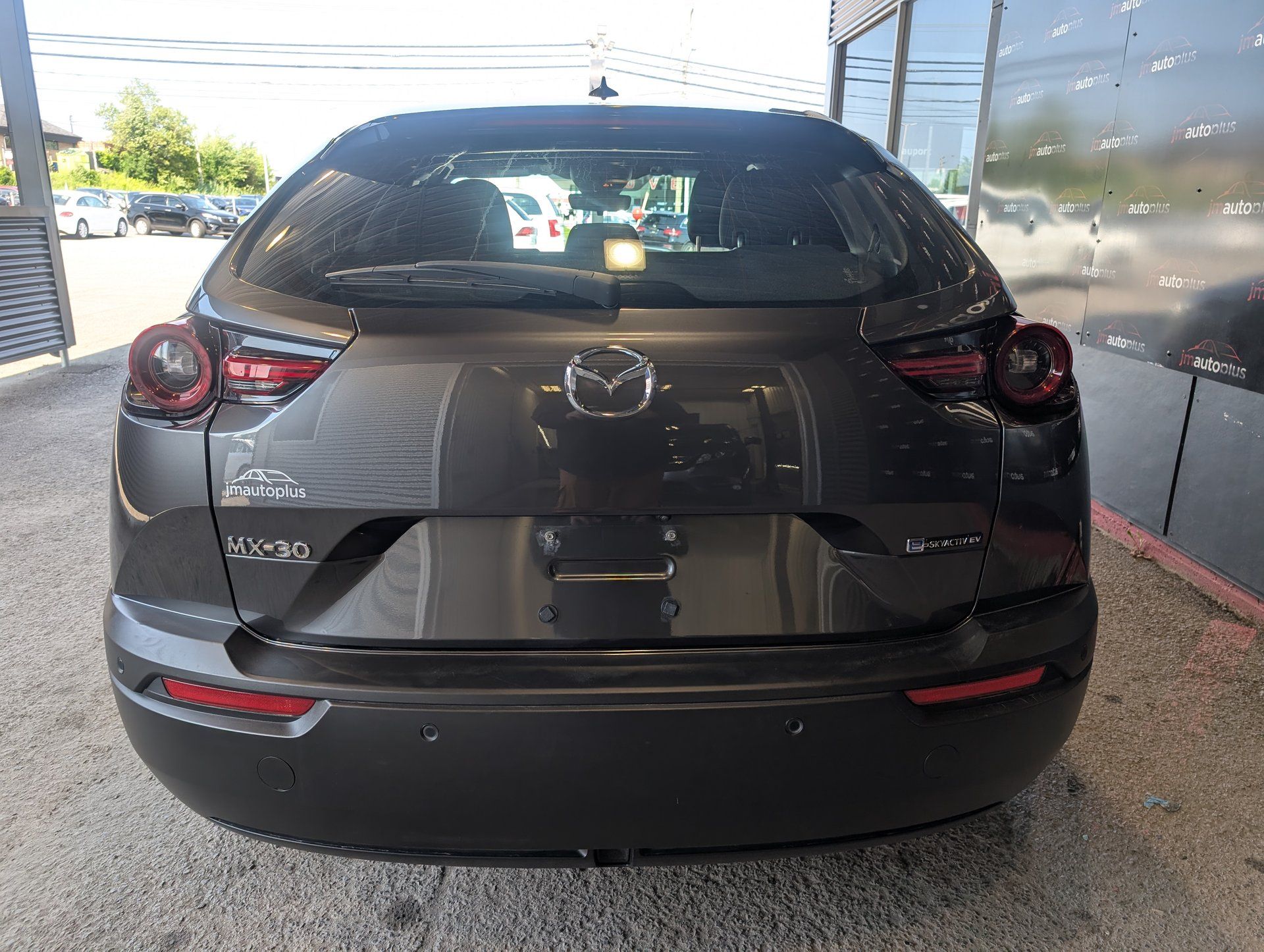 Mazda MX-30 EV 2023 - Thumbnail 9