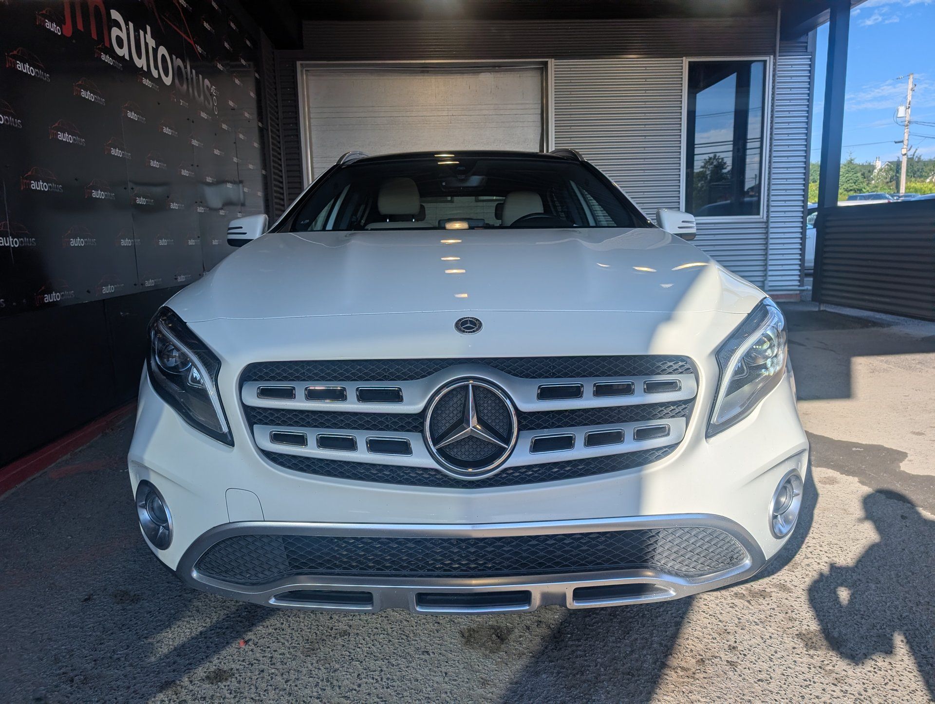 Mercedes-Benz GLA 250 2018 - Thumbnail 3