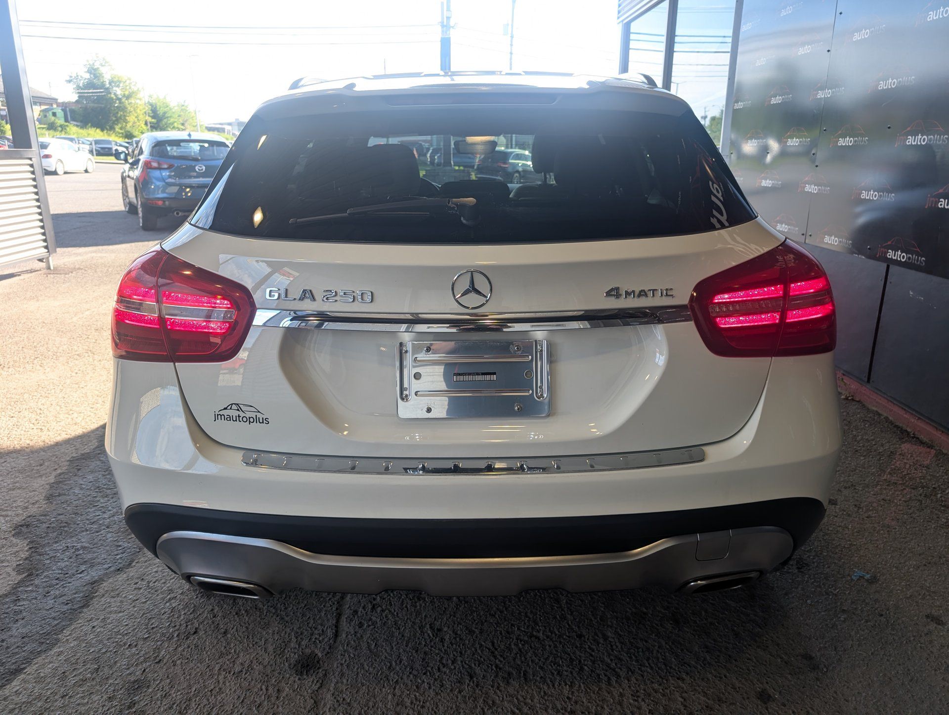 Mercedes-Benz GLA 250 2018 - Thumbnail 9