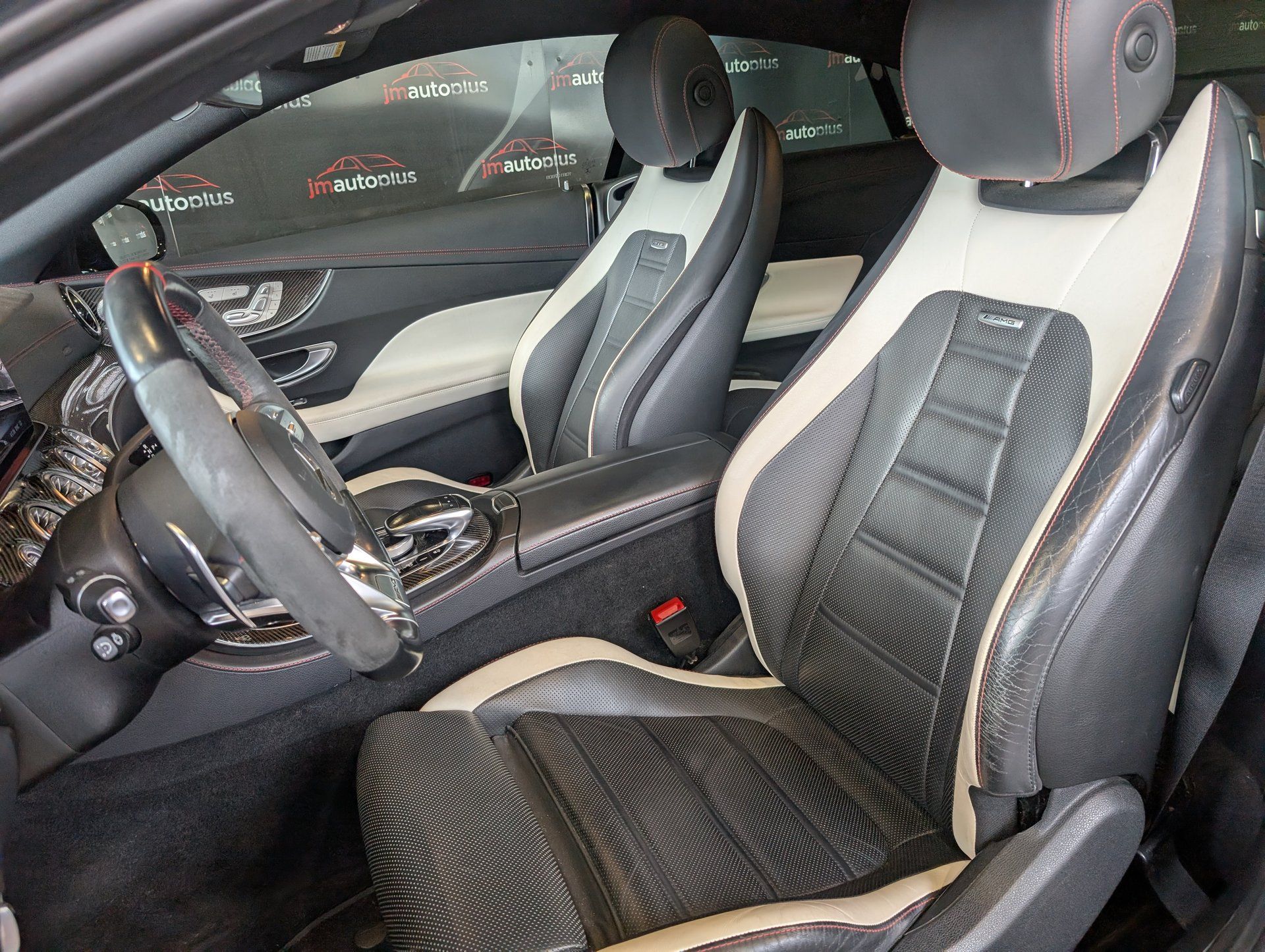 Mercedes-Benz AMG E 53 2020 - Thumbnail 15
