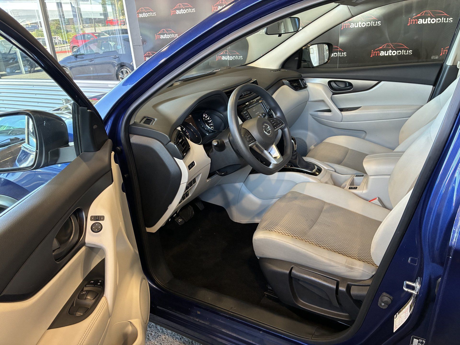 Nissan Qashqai 2020 - Thumbnail 8