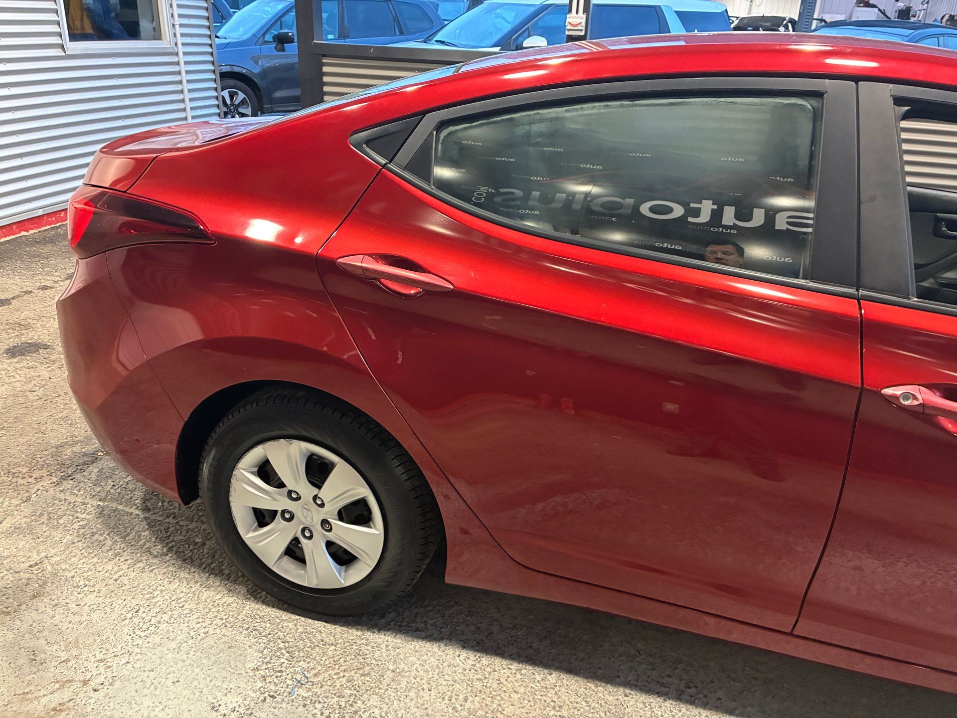 Hyundai Elantra 2016 - Thumbnail 6