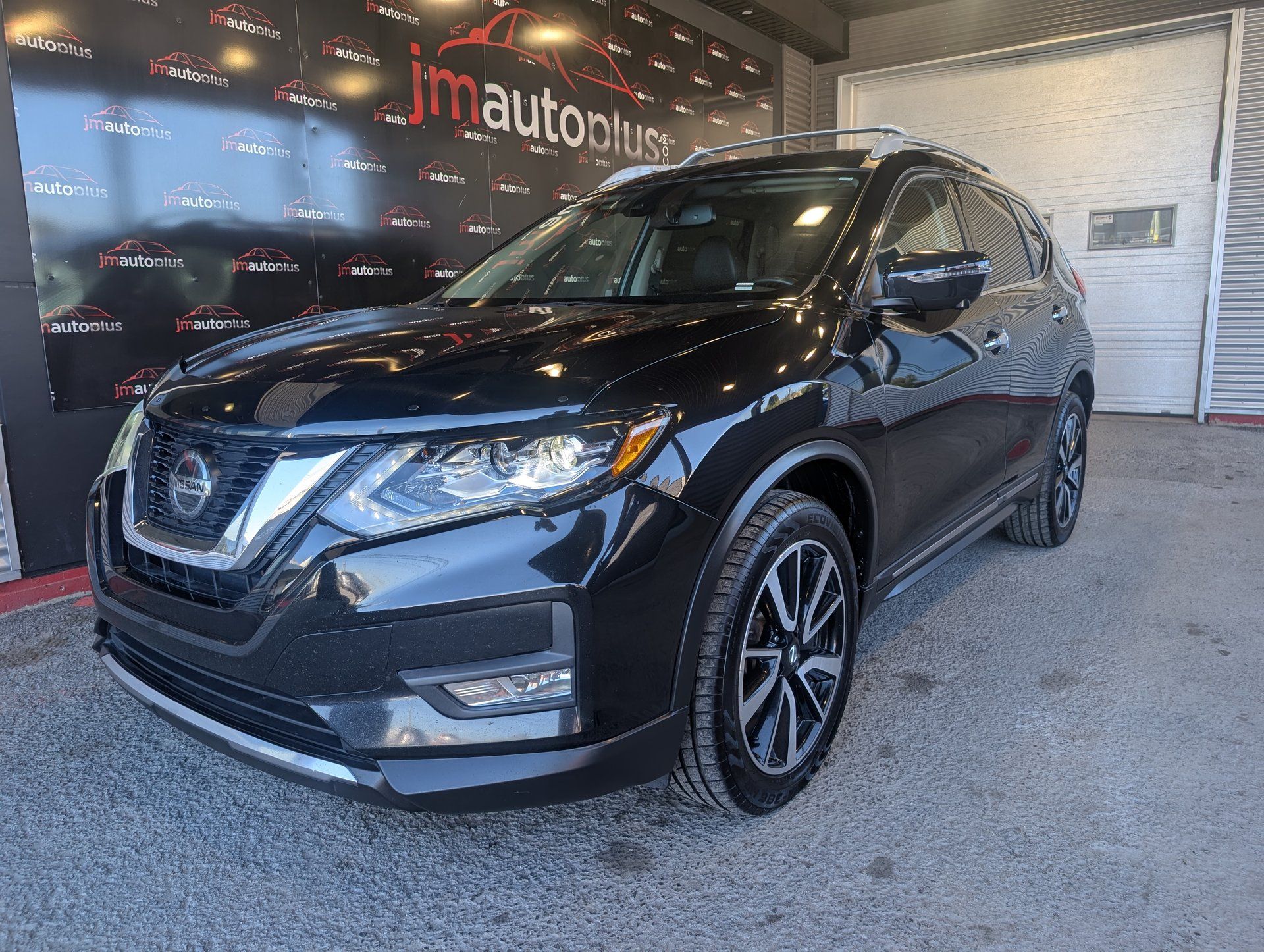 Nissan Rogue 2020 - Thumbnail 1