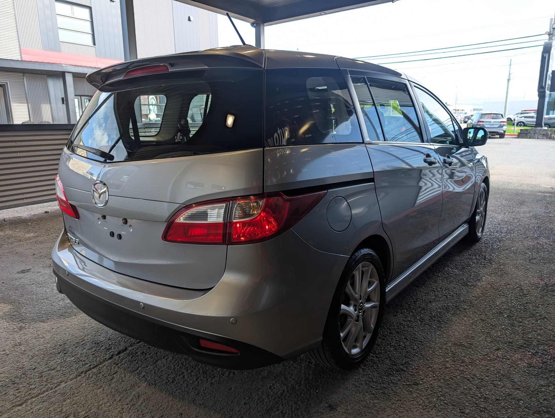 Mazda Mazda5 2017 - Thumbnail 7