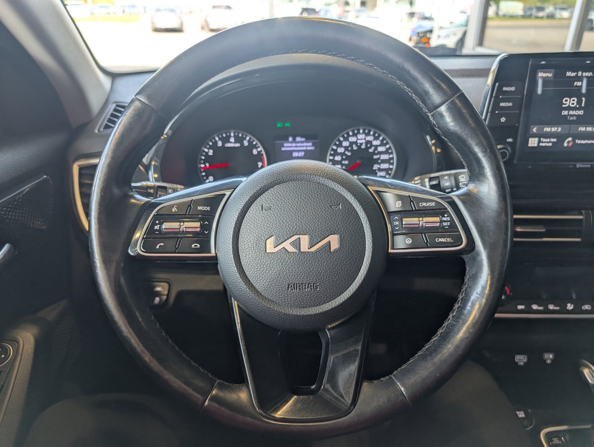 Kia Seltos 2022 - Thumbnail 17