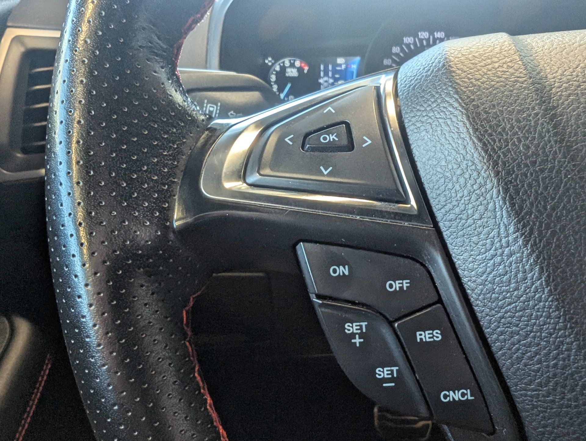 Ford Edge 2022 - Thumbnail 18