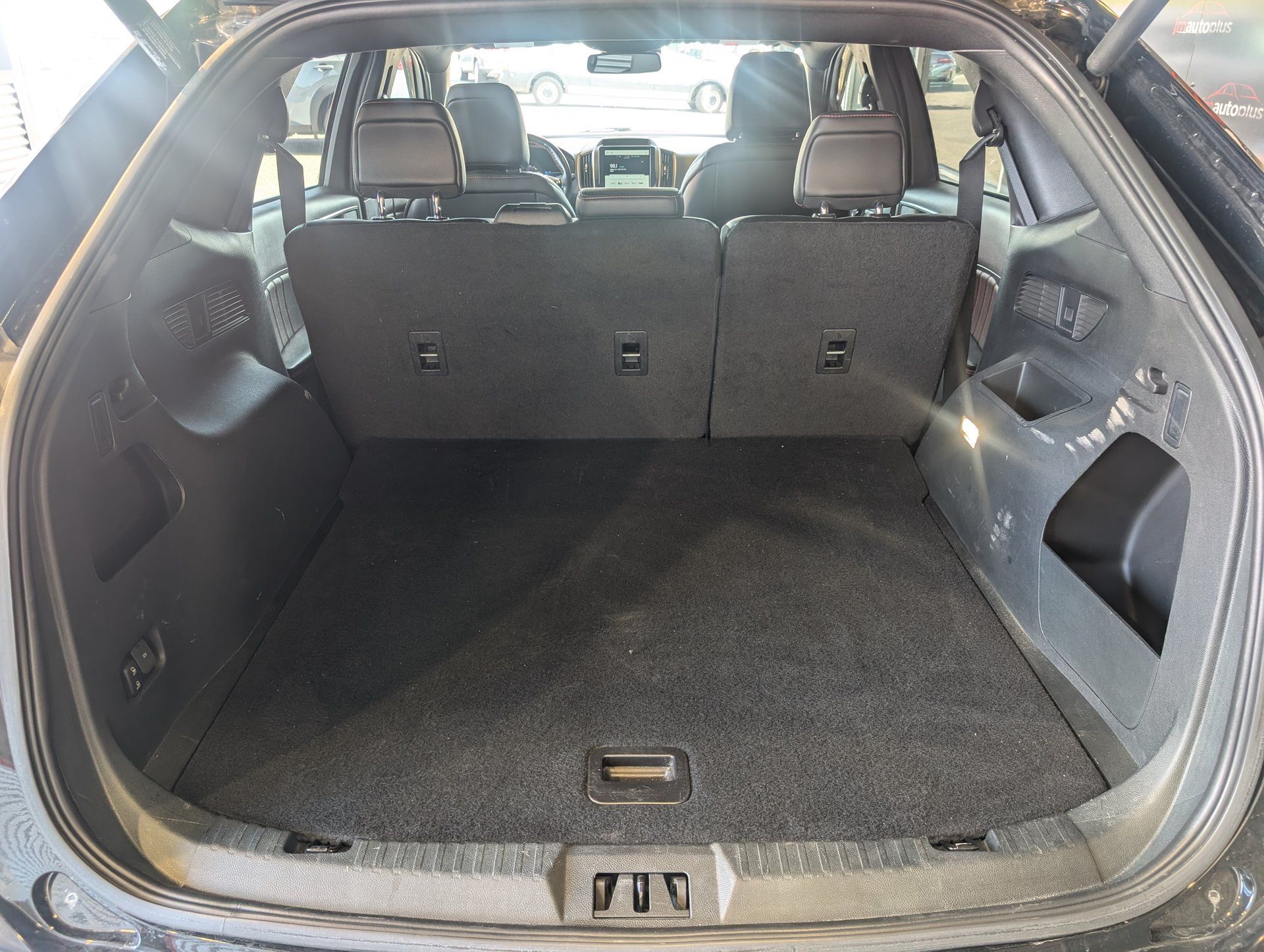 Ford Edge 2022 - Thumbnail 27