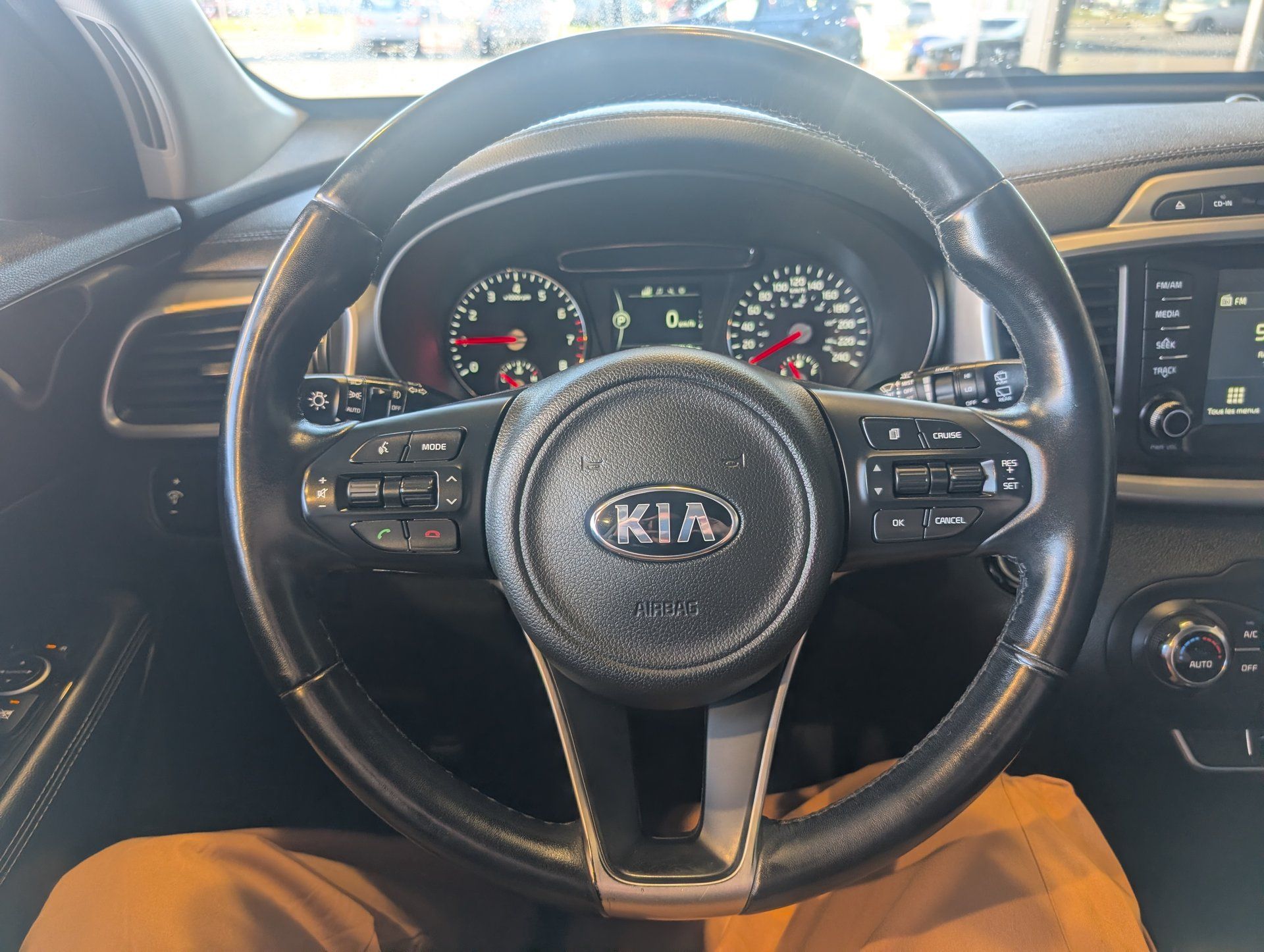 Kia Sorento 2017 - Thumbnail 17