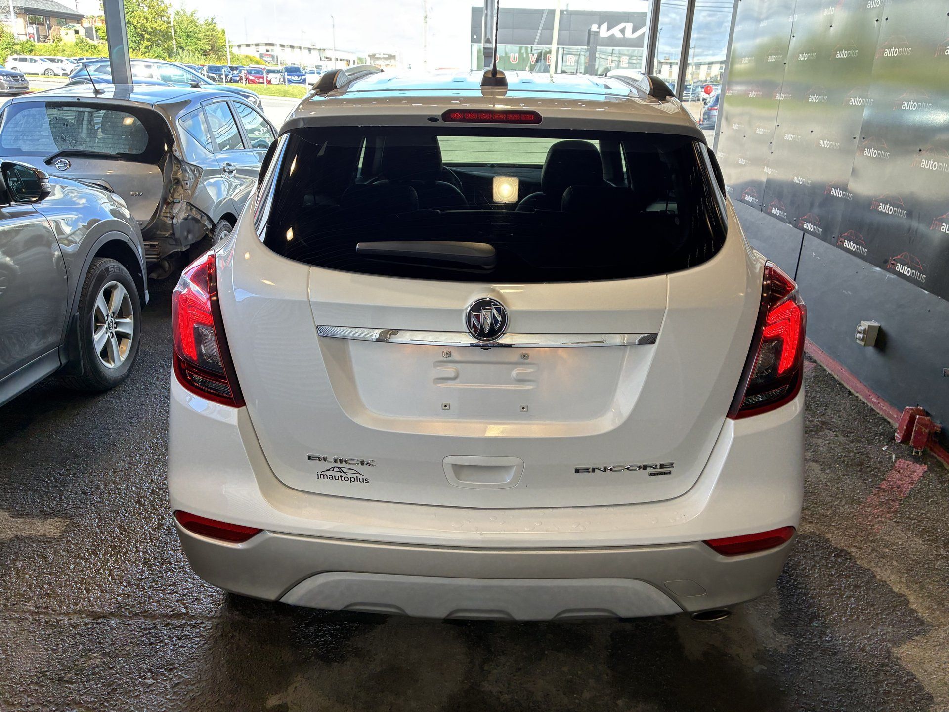 Buick Encore 2017 - Thumbnail 9