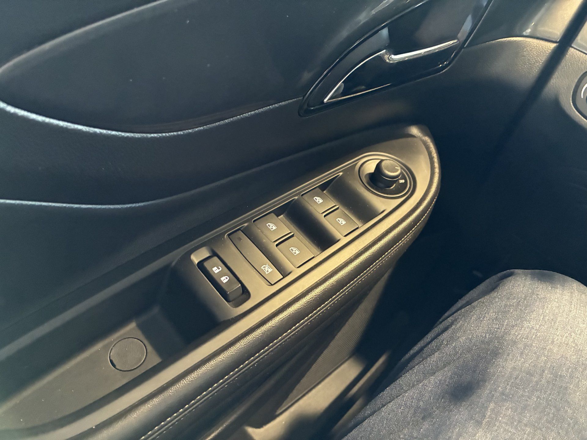Buick Encore 2017 - Thumbnail 21