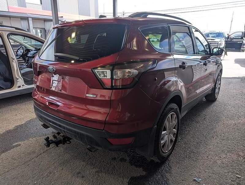Ford Escape 2017 - Thumbnail 4