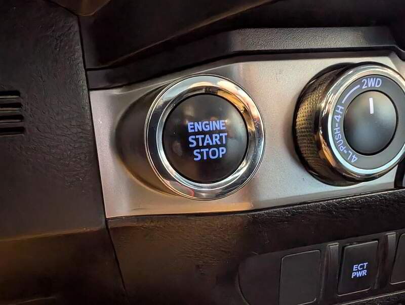 Toyota Tacoma 2023 - Image 16