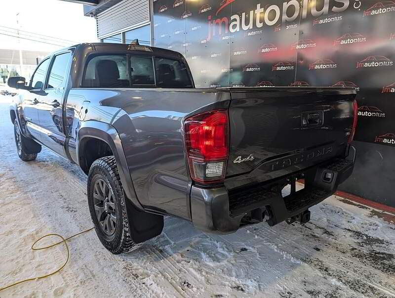 Toyota Tacoma 2023 - Image 6