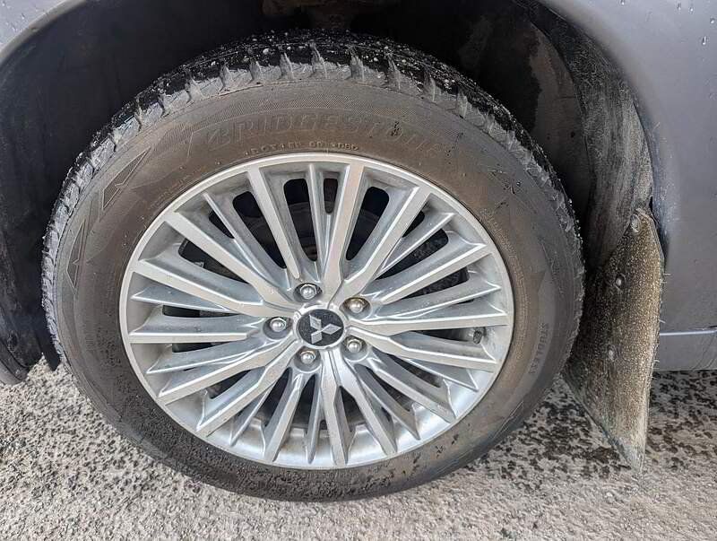 Mitsubishi Outlander PHEV 2019 - Image 32