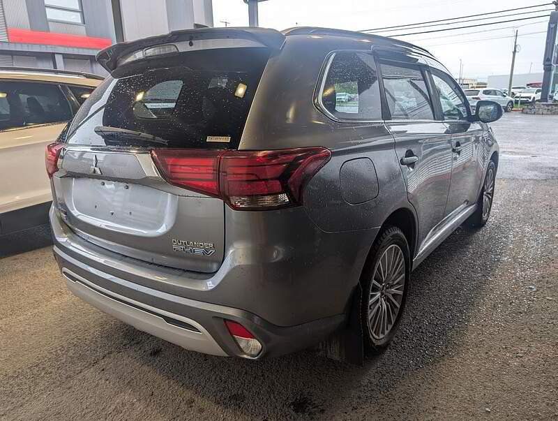 Mitsubishi Outlander PHEV 2019 - Image 7
