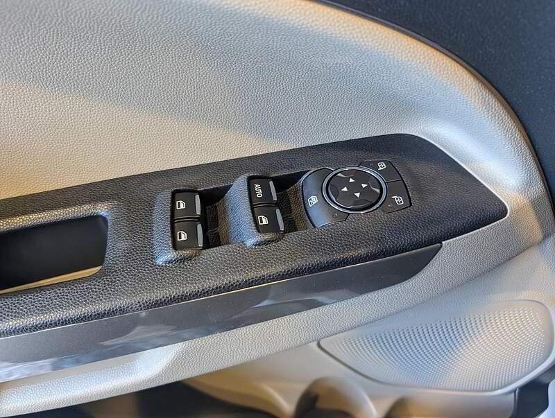 Ford EcoSport 2018 - Image 12