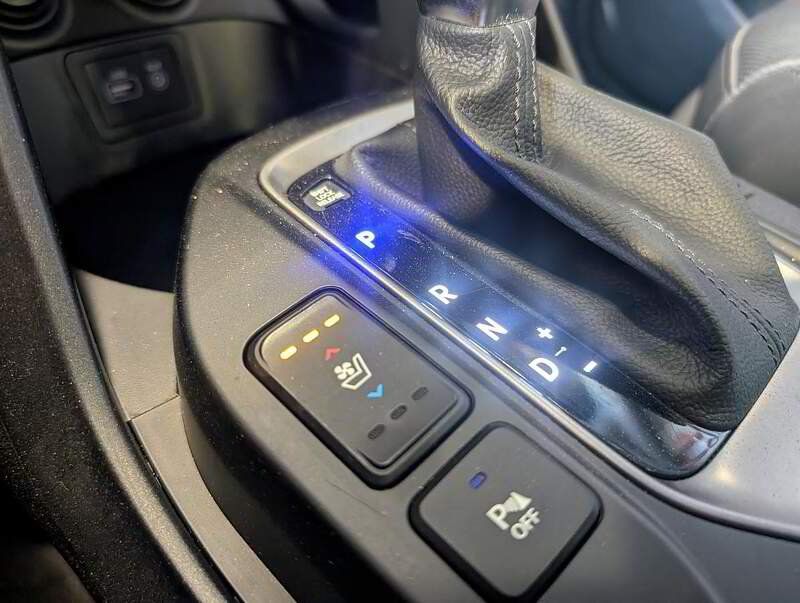 Hyundai Santa Fe Sport 2018 - Image 28