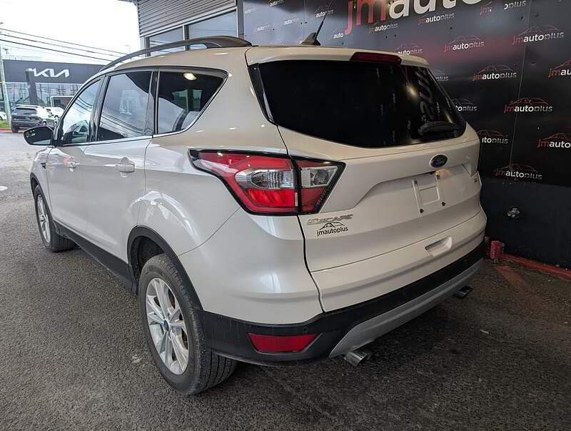 Ford Escape 2018 - Image 11
