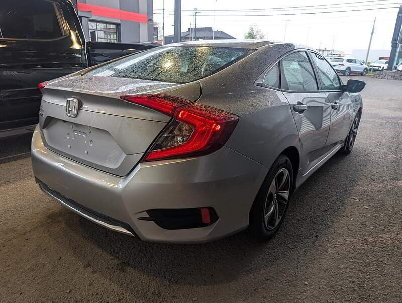 Honda Civic 2020 - Image 7