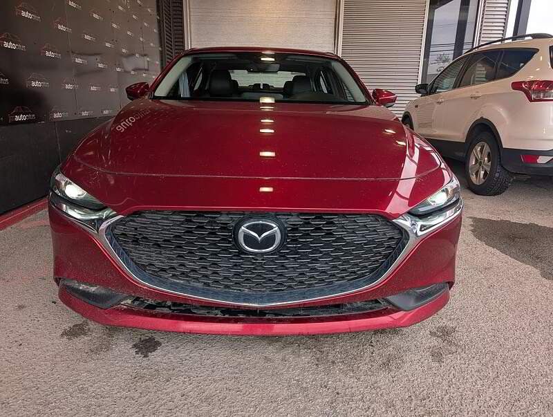 Mazda Mazda3 2019 - Image 3