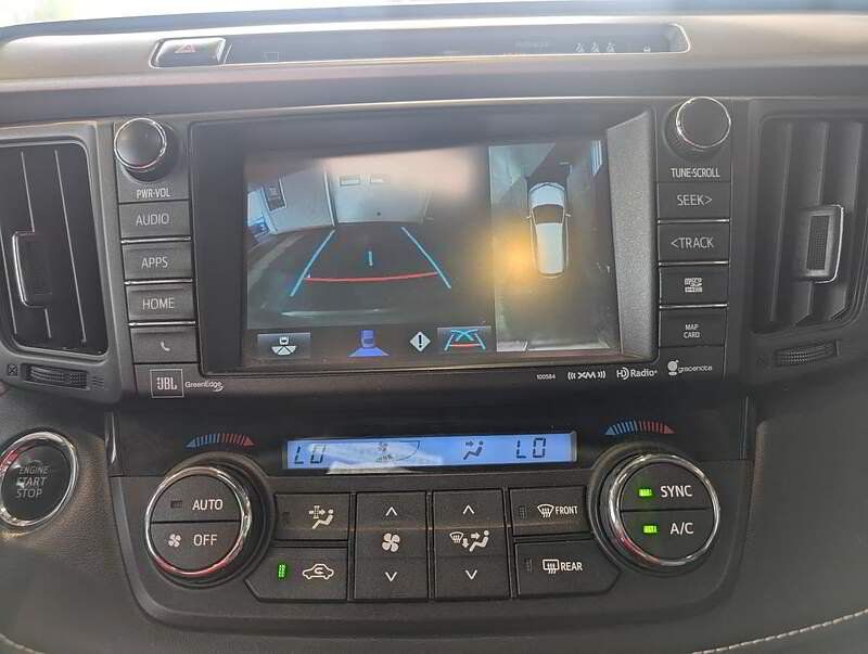 Toyota RAV4 2017 - Image 26
