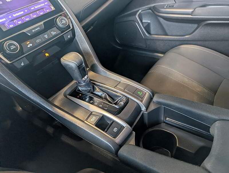 Honda Civic 2018 - Image 22