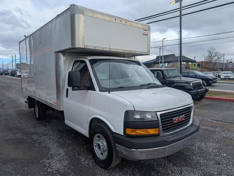 GMC Savana 2019 - Image 5