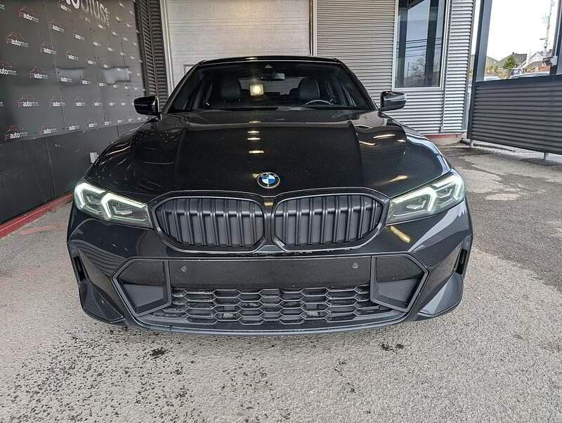 BMW 330i 2023 - Image 3