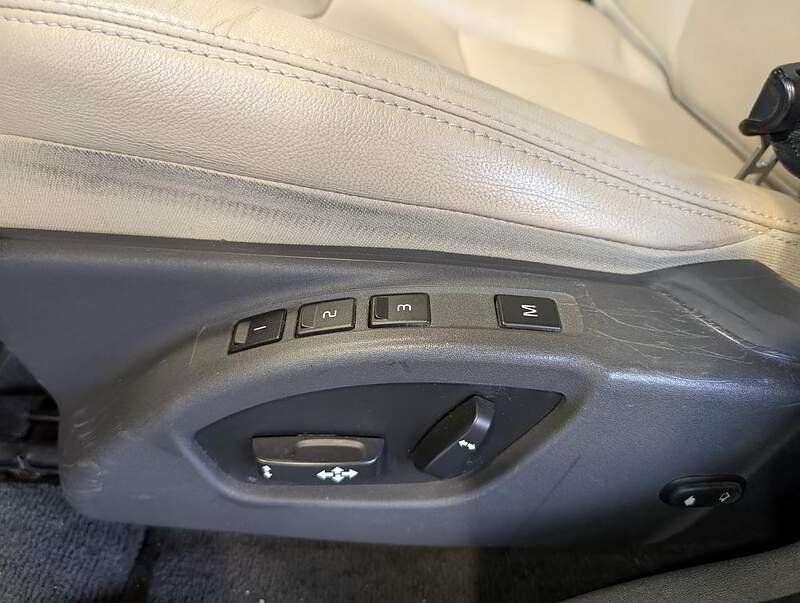 Volvo XC60 2017 - Image 17