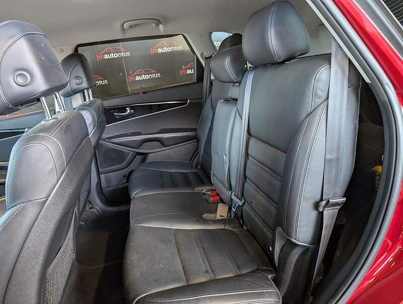 Kia Sorento 2017 - Image 28