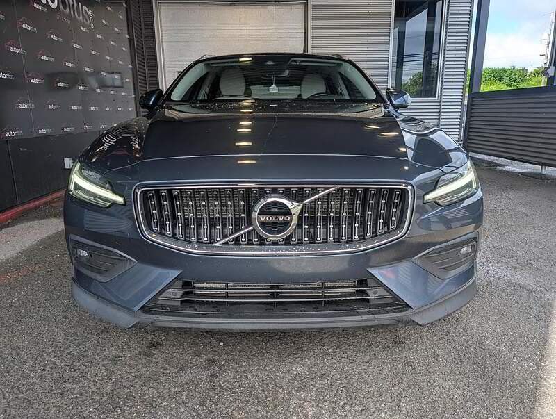 Volvo V60 2021 - Image 3