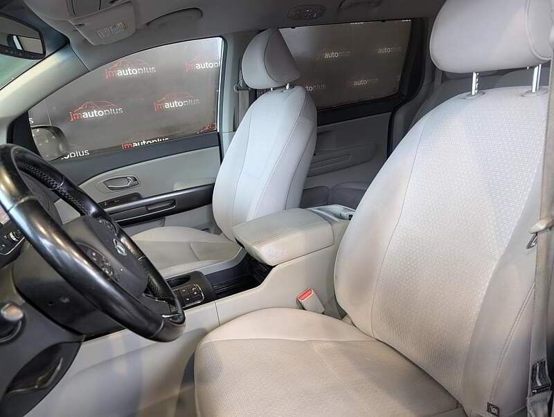 Kia Sedona 2016 - Image 15