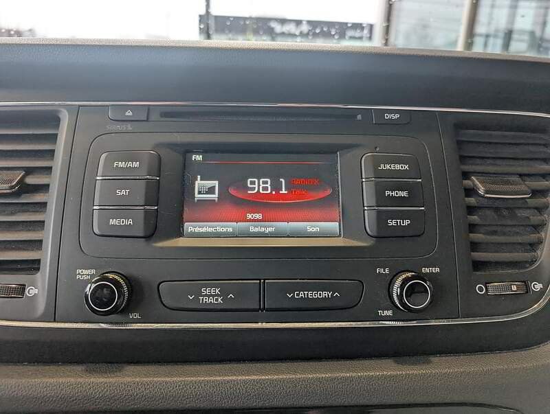 Kia Sedona 2016 - Image 23
