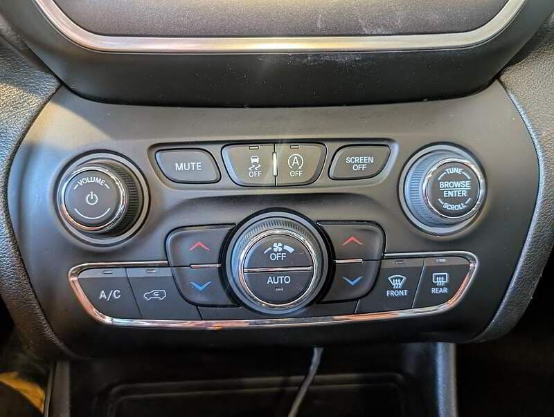 Jeep Cherokee 2020 - Image 27
