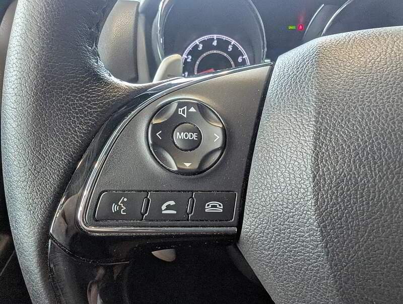 Mitsubishi RVR 2017 - Image 17