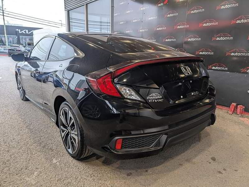 Honda Civic 2016 - Image 11