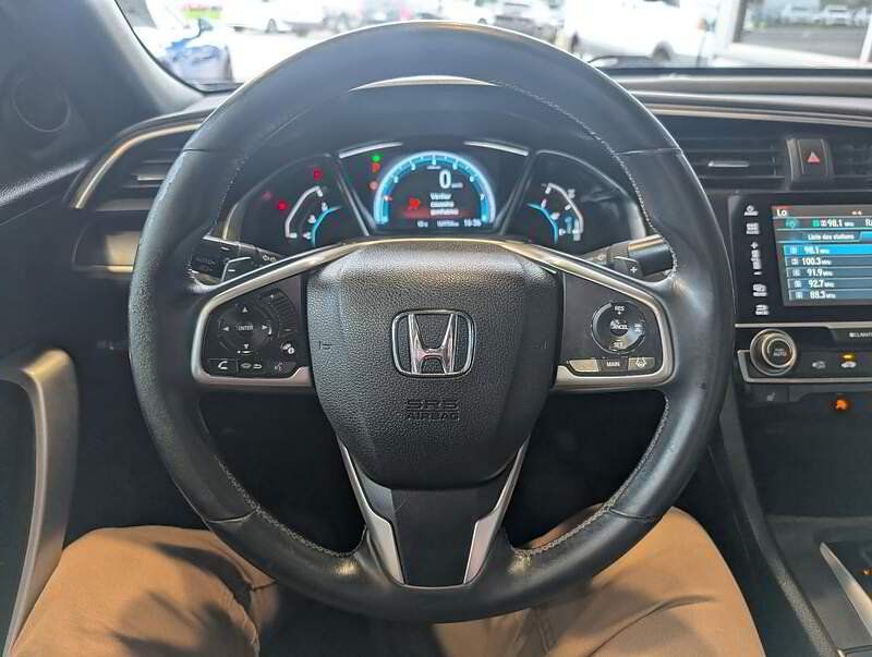 Honda Civic 2016 - Image 18