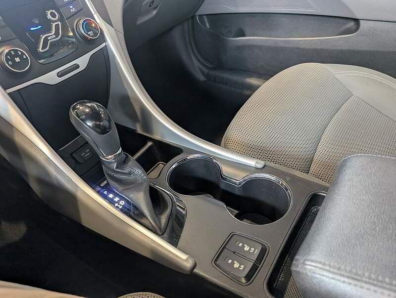 Hyundai Sonata 2013 - Image 22