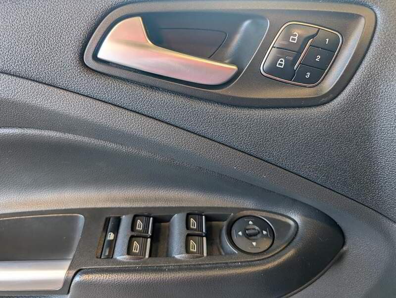 Ford Escape 2019 - Image 18