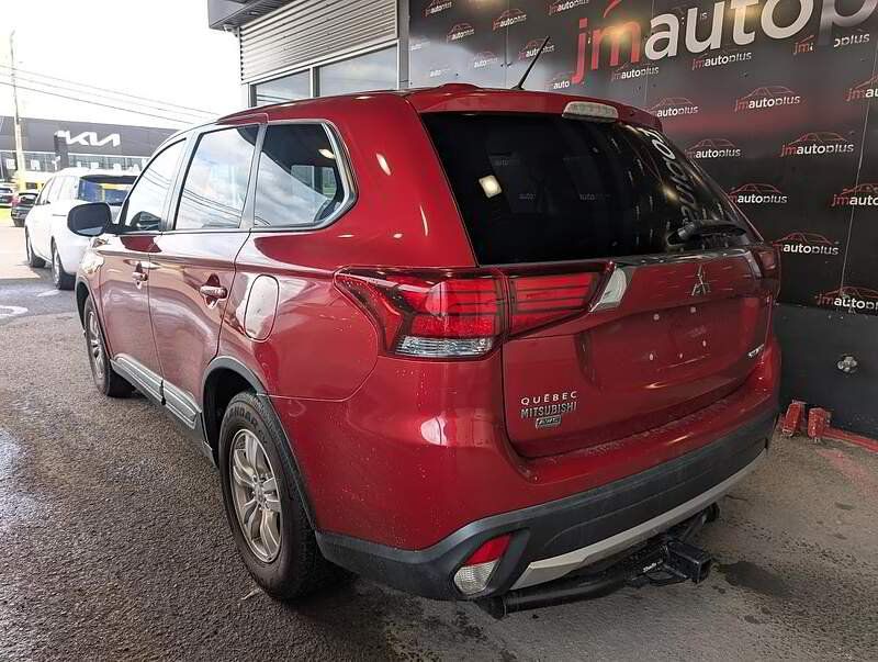 Mitsubishi Outlander 2016 - Image 11